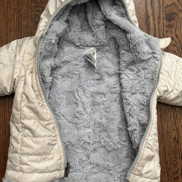 The North Face Infant Reversible Hooded Jacket - 6-12M - Cream with Gray Fleece - Picture 2 of 4